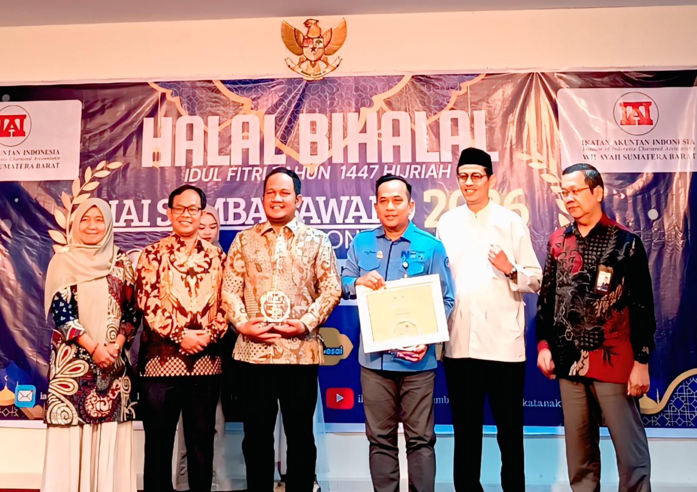 Bank Nagari Cetak Prestasi, Gusti Candra Raih Leadership Award 2026
